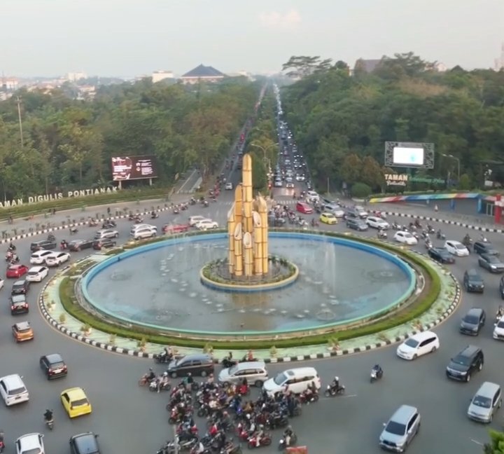 Tugu Digulis Untan Pontianak