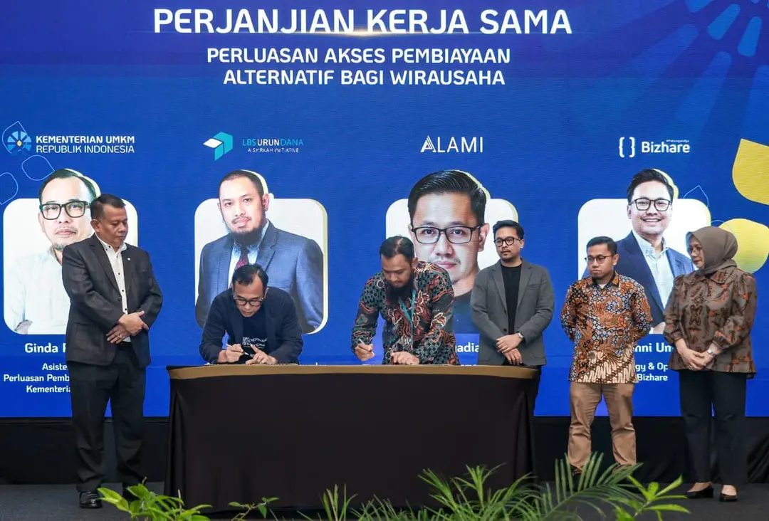 Kementerian Usaha Mikro, Kecil dan Menengah (UMKM) memperluas akses permodalan bagi wirausaha dengan menggandeng tiga lembaga pembiayaan alternatif yakni Bizhare, ALAMI Fintek Sharia, dan LBS Urun Dana.