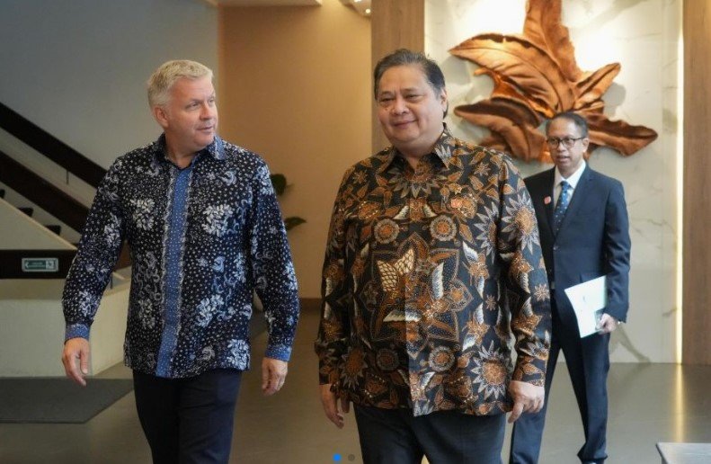 Menteri Koordinator Bidang Perekonomian Airlangga Hartarto menerima kunjungan Duta Besar Kanada untuk Indonesia dan Timor Leste Jess Dutton di Jakarta, Selasa (19/8).