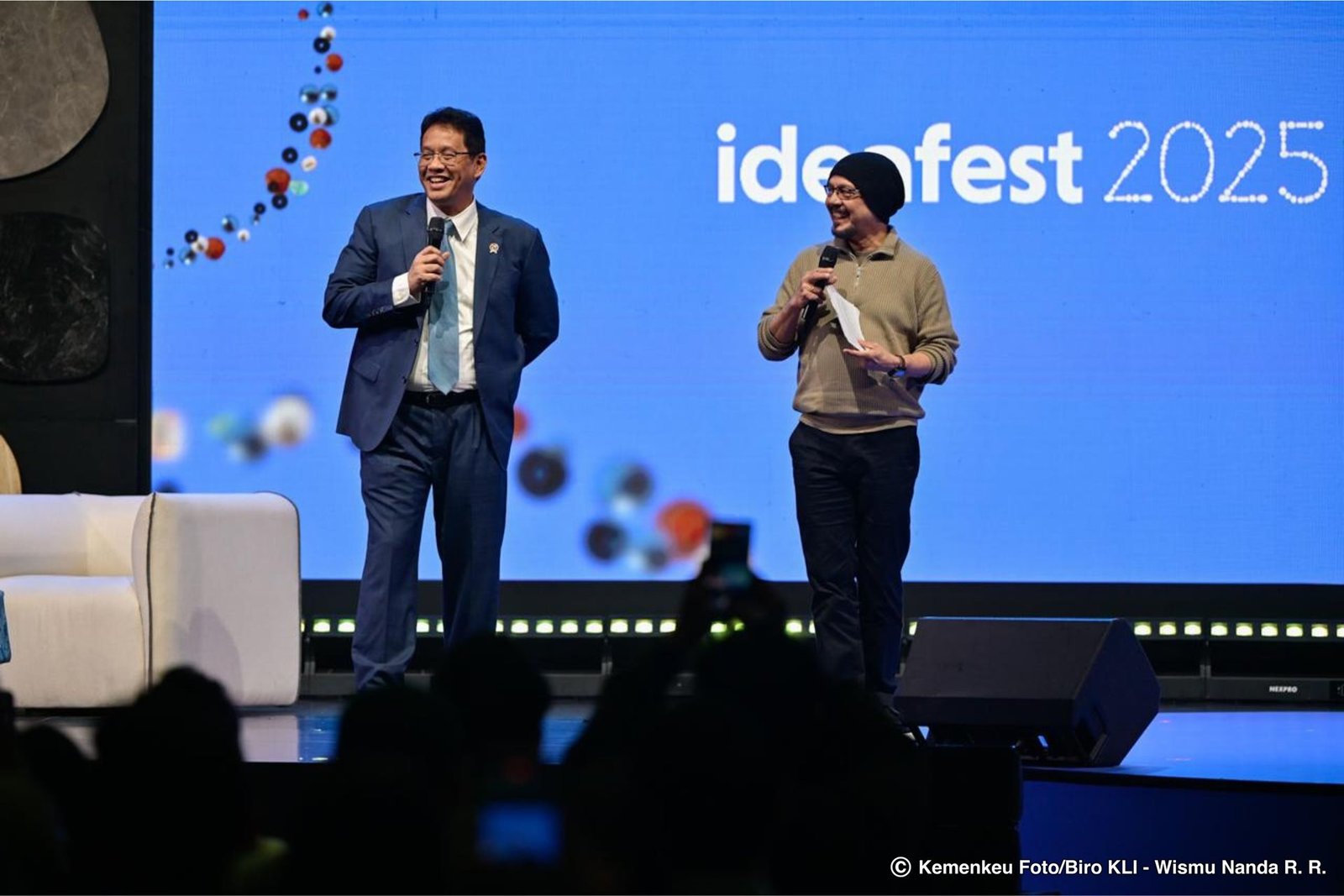 Menteri Keuangan (Menkeu) Purbaya Yudhi Sadewa saat sesi diskusi bersama jurnalis dan masyarakat di ajang IdeaFest 2025 pada Minggu (2/11) di Jakarta.
