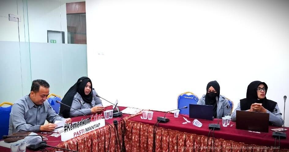 Pemkab Sambas dan tim Kanwil Kemenkum Kalbar