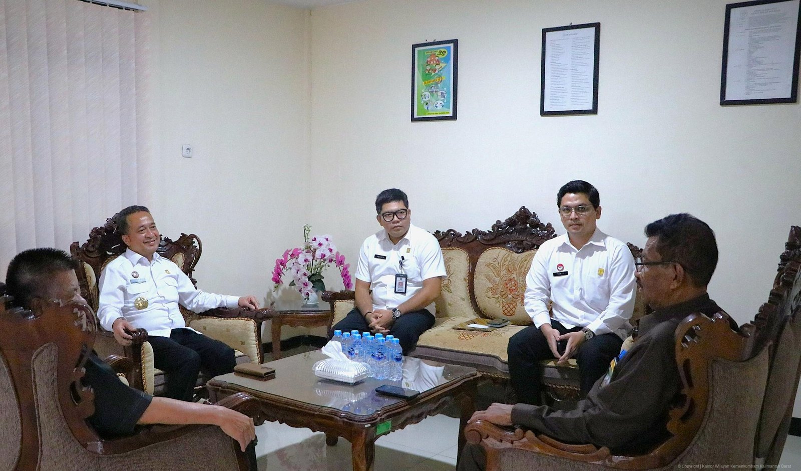 Tim Pengadilan Tinggi saat lakukan audiensi dengan Kanwil Kemenkum Kalbar