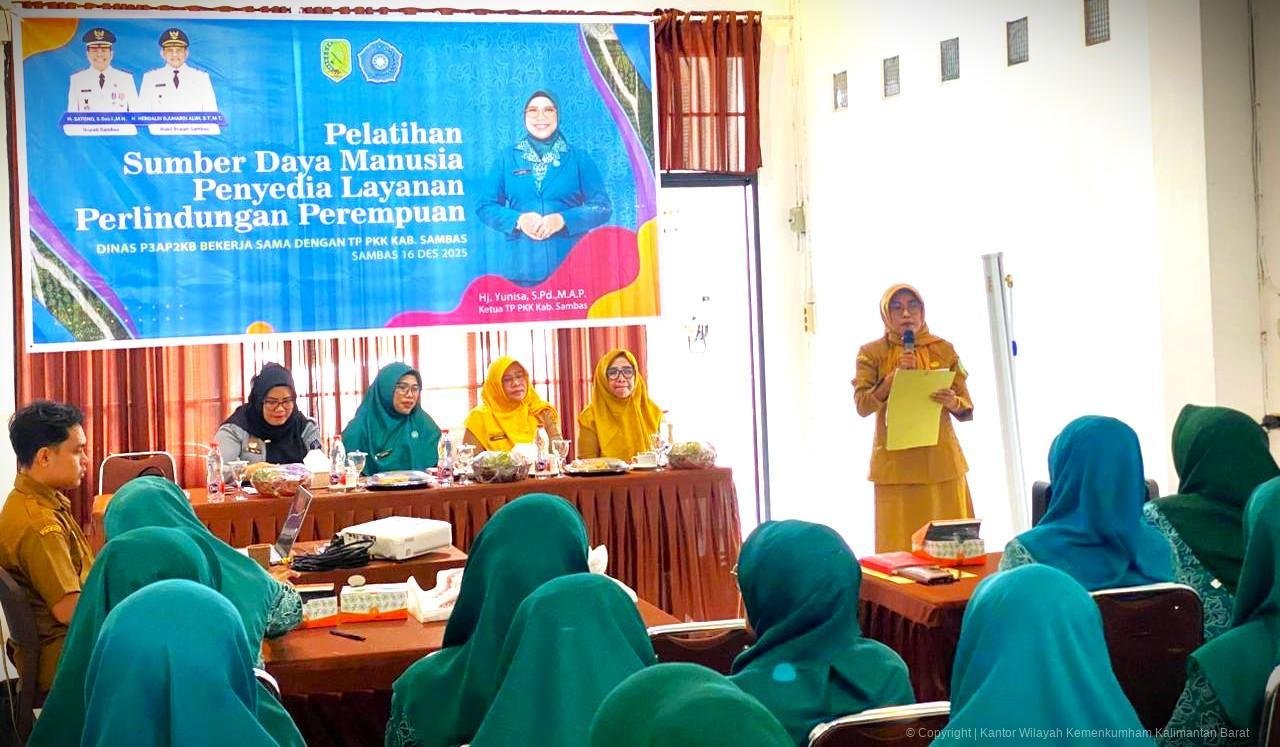 Pemkab Sambas saat berikan pelatihan paralegal. Foto: Dok. Kemenkum Kalbar