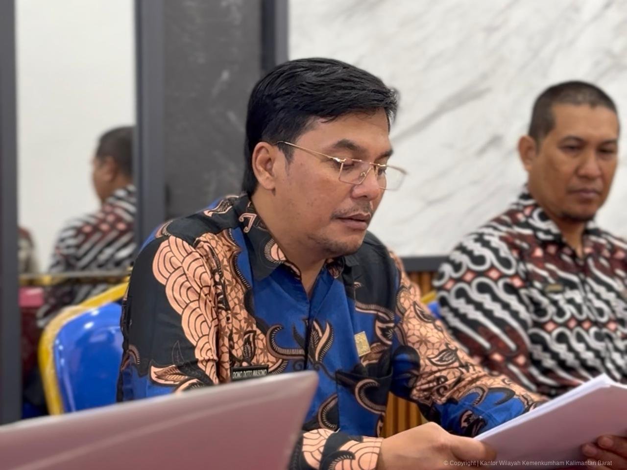 Pemkab Sambas saat koordinasi dengan Kemenkum Kalbar