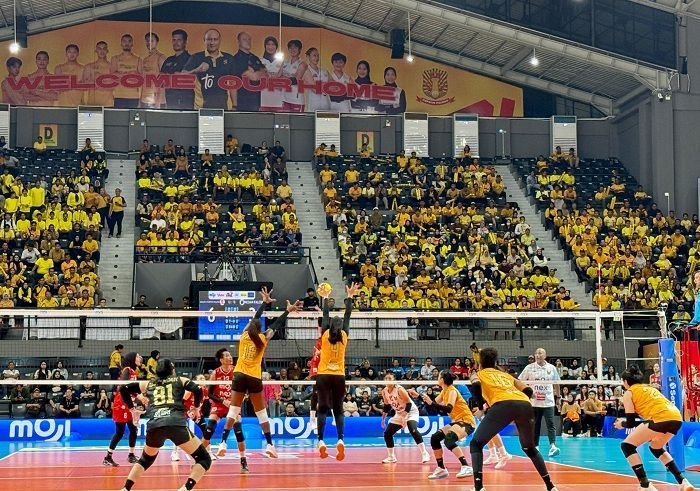 Laga pembuka Proliga 2026 di GOR Terpadu Ahmad Yani, Pontianak, Kamis (8/1).