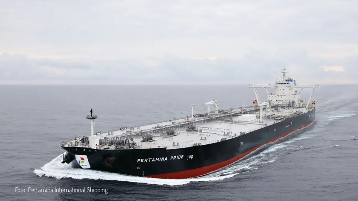 Kapal Indonesia di Selat Hormuz