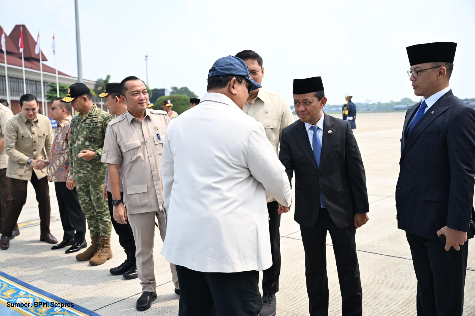 Menteri Energi dan Sumber Daya Mineral (ESDM) Bahlil Lahadalia mendampingi Presiden Prabowo Subianto dalam lawatan ke Jepang pada Minggu (29/3) untuk memperkuat kerja sama strategis kedua negara.
