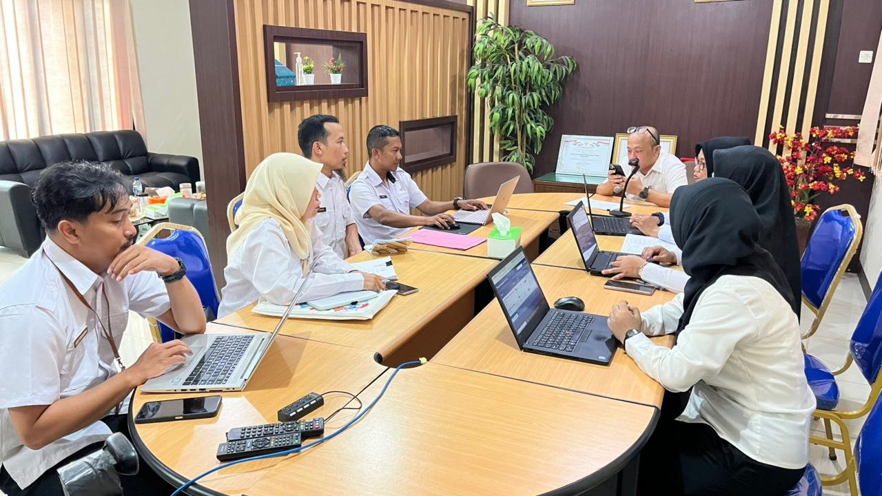 Kemenkum Kalbar saat koordinasi dengan Pemkot Singkawang
