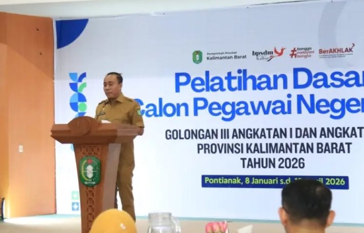 Wakil Gubernur Kalbar Krisantus Kurniawan membuka pelatihan dasar CPNS 2026.