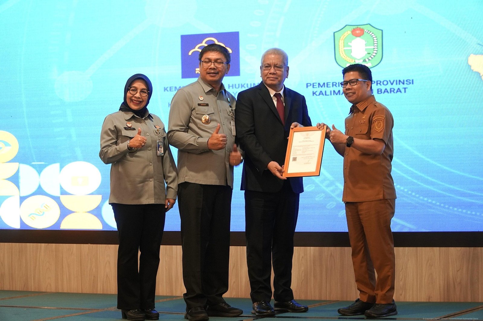 Kakanwil Kemenkum bersama Sekda Kalbar