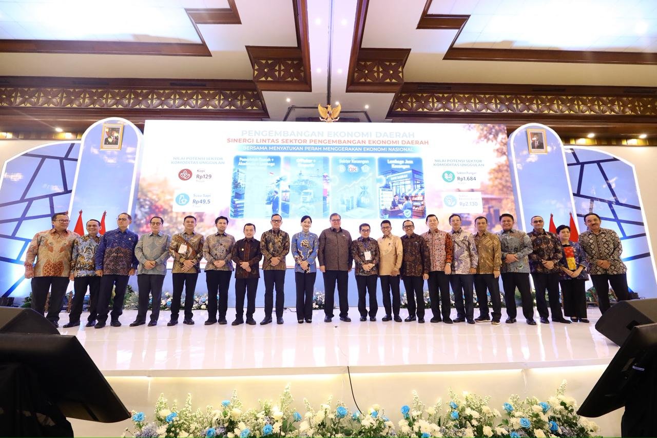 Konferensi Nasional Pengembangan Ekonomi Daerah 2026 di Balai Kartini.
