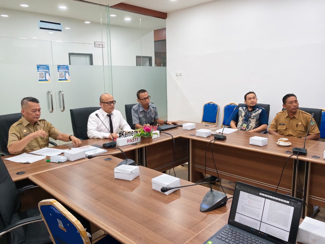 Kemenkum Kalbar saar koordinasi dengan Pemkab Kayong Utara