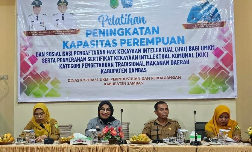 Kemenkum Kalbar saat gelar pelatihan peningkatan kapasitas perempuan di Sambas