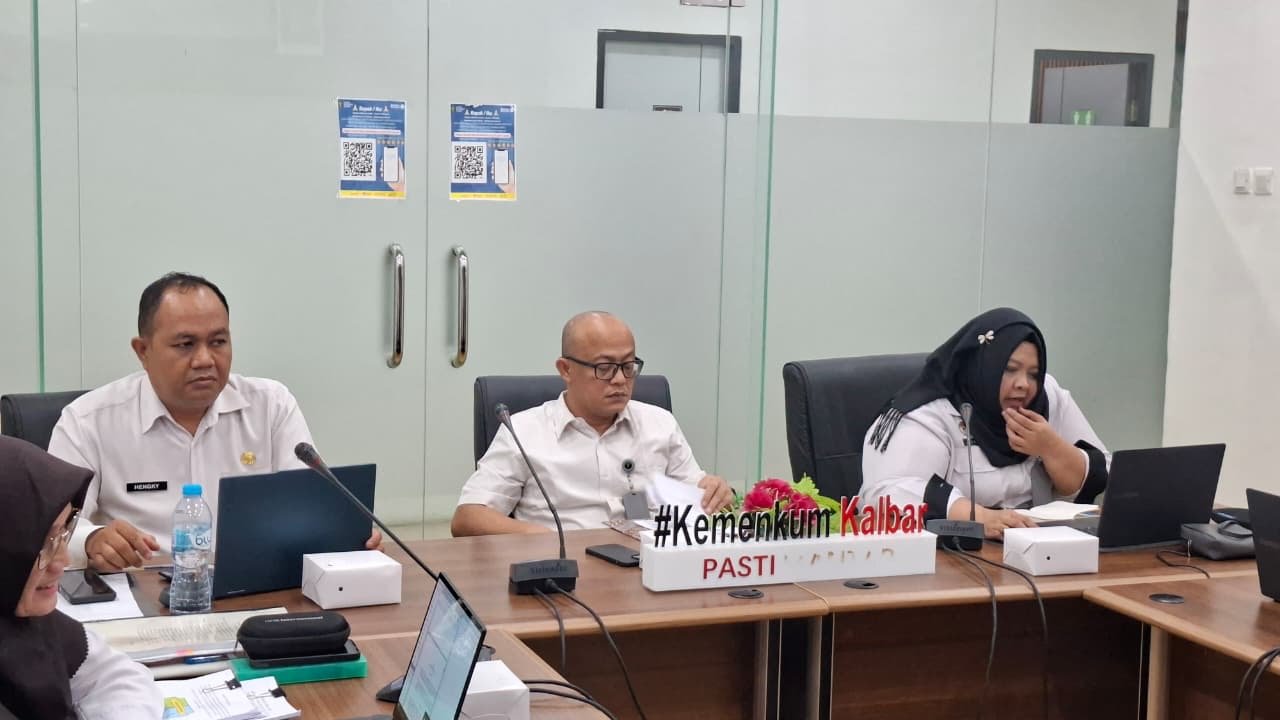 Kemenkum Kalbar saat koordinasi dengan Pemkab Sintang