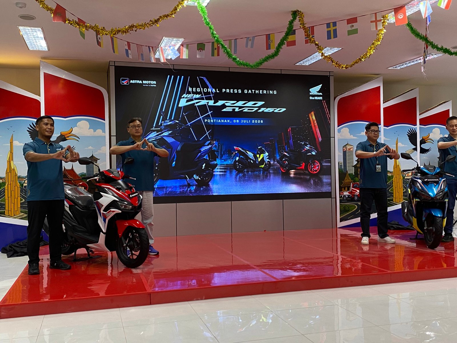 Honda Vario Evo 160 hadir di Kalbar. Foto: Yulia Ramadhiyanti/Klikwartaku