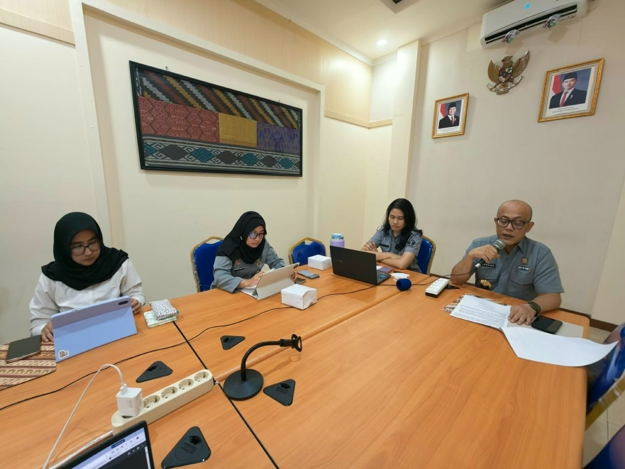 Pemkab Ketapang saat koordinasi dengan Kemenkum Kalbar