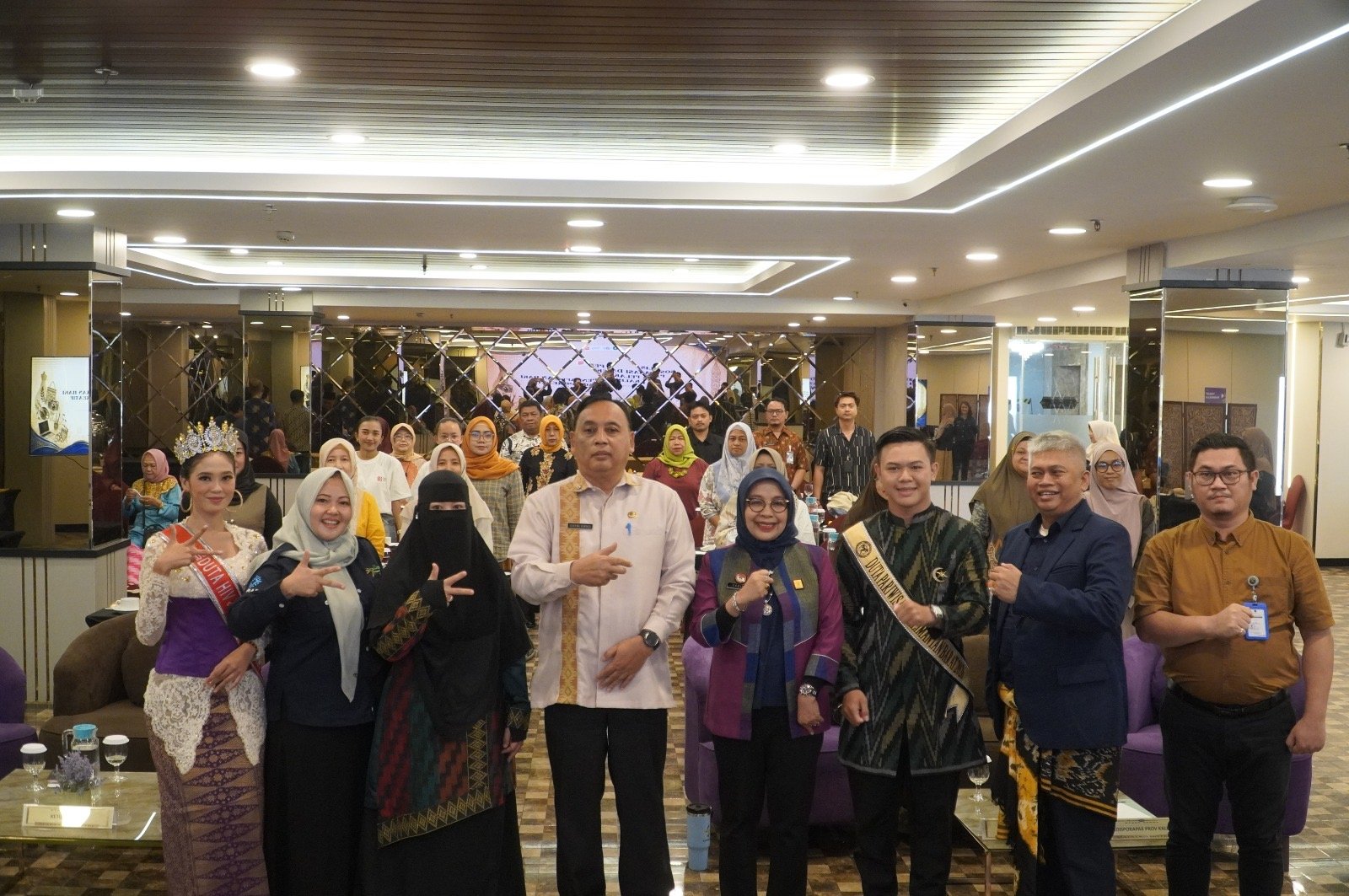 Kemenkum foto bersama ekraf Kalbar