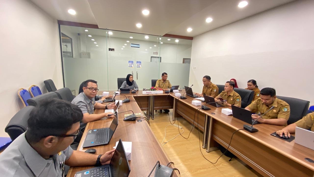 Kemenkum Kalbar saat koordinasi dengan Pemkab Sintang