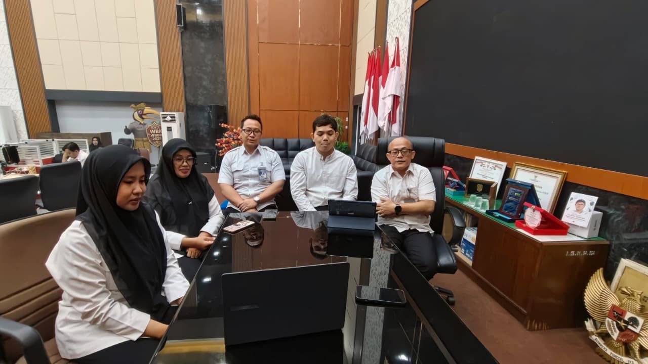 Kemenkum Kalbar saat koordinasi dengan Pemprov
