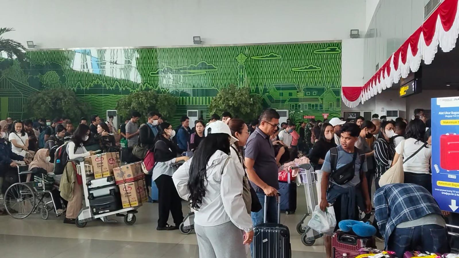 Penumpang di Bandara Internasional Supadio sedang menunggu keberangkatan. Foto: Dok. Istimewa